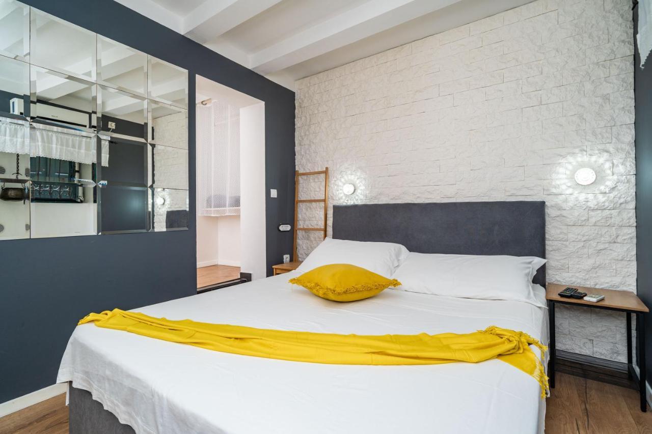 Tulip Old Town Guest house 3*