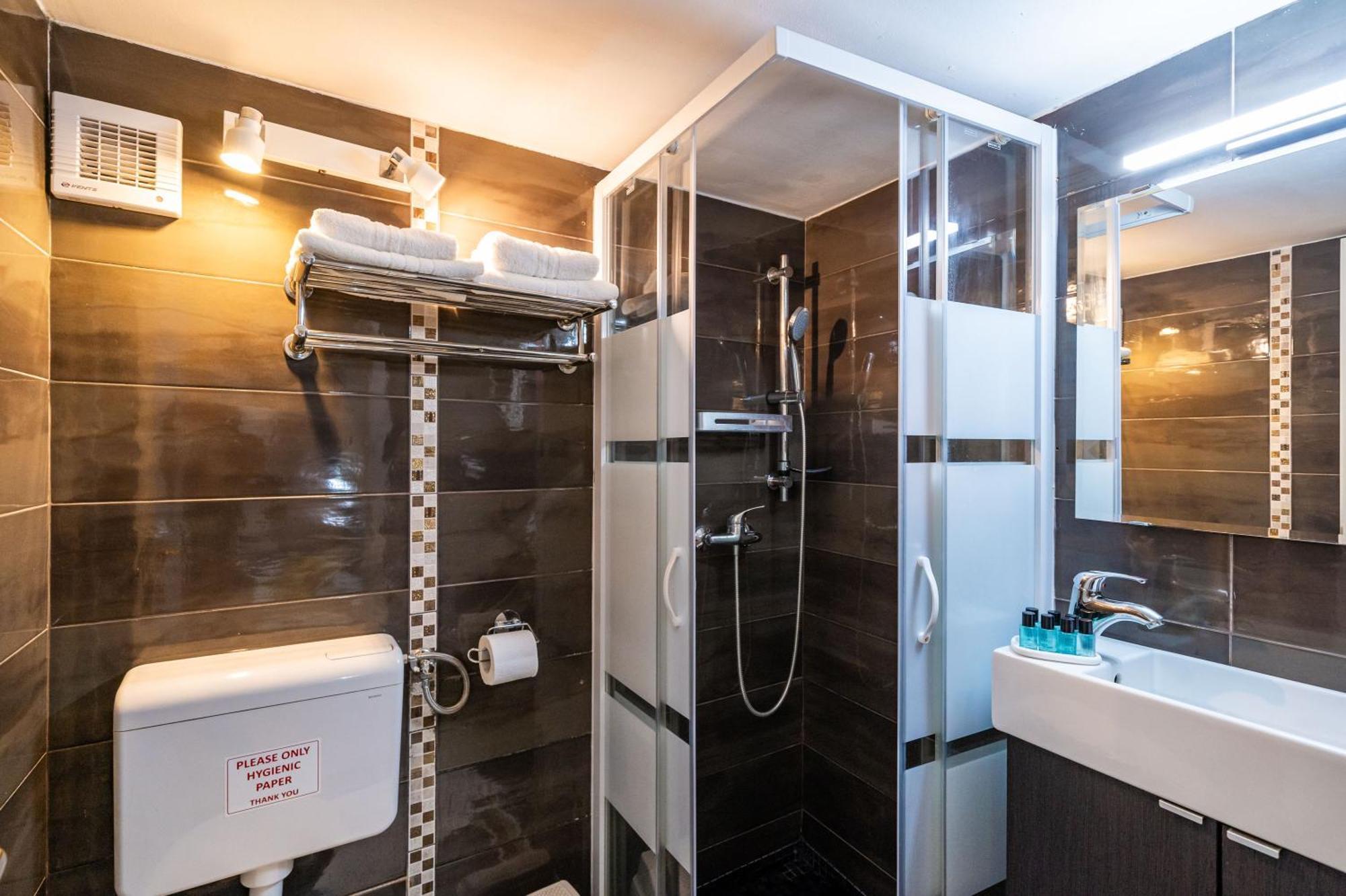 Guest house Tulip Old Town 3*