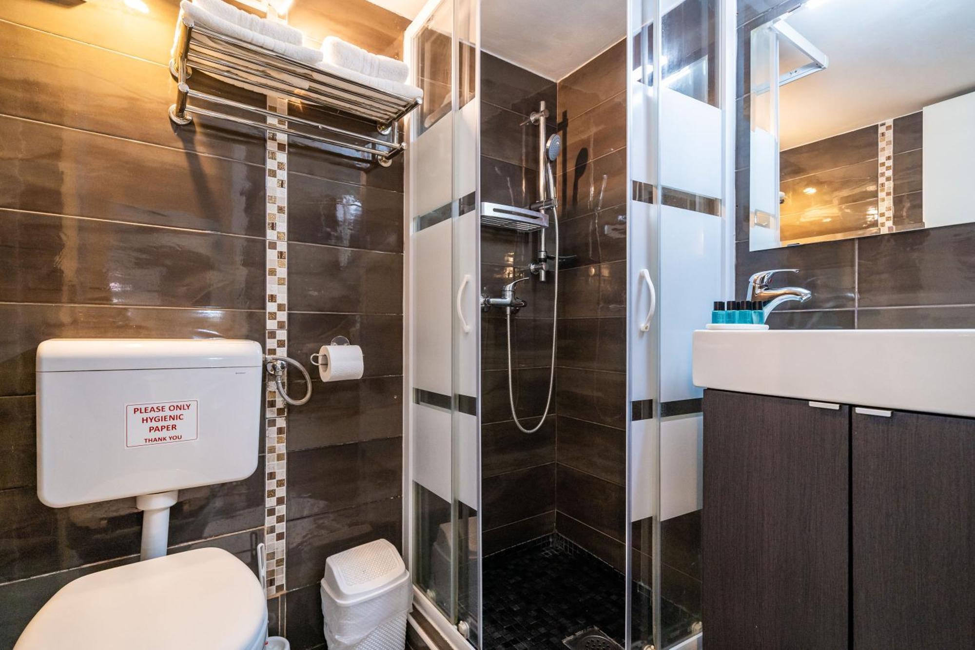 Tulip Old Town Guest house 3*